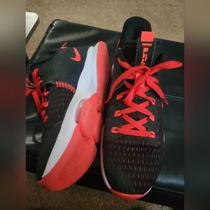 Labron James basketball shoes, size 9.5